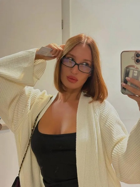 Проститутка Питера Снежана с 3 размером груди предлагает интим услуги у метро Купчино  +7 (921) 020-39-44 - фото 3